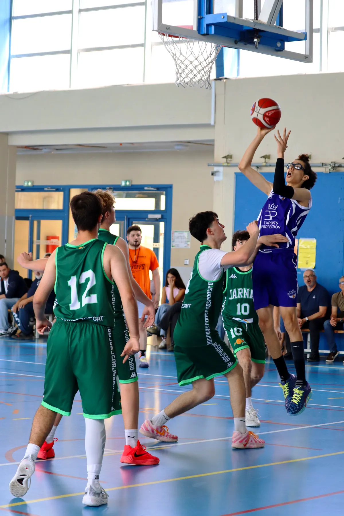Photo 8 de l'album U18 face à Jarnac