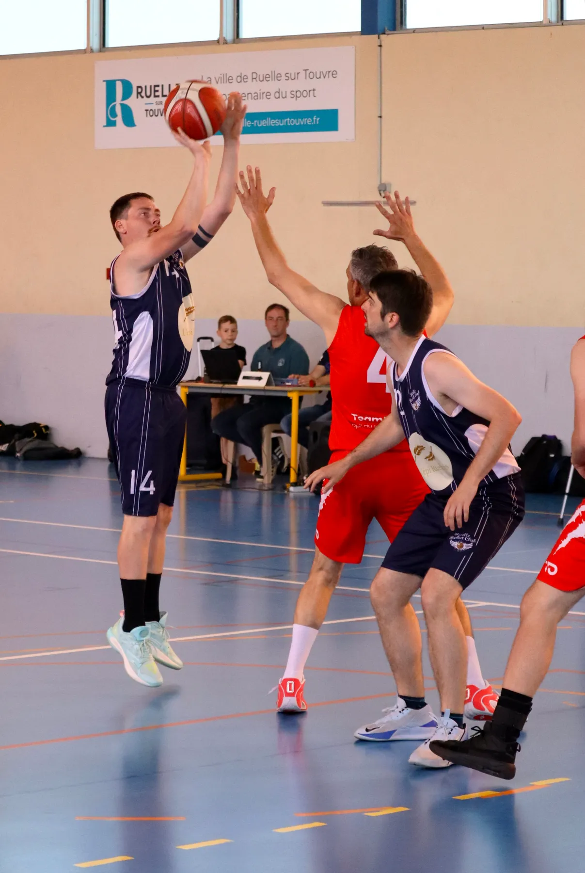 Photo 7 de l'album DM1 fa ce à Saint-Yrieix