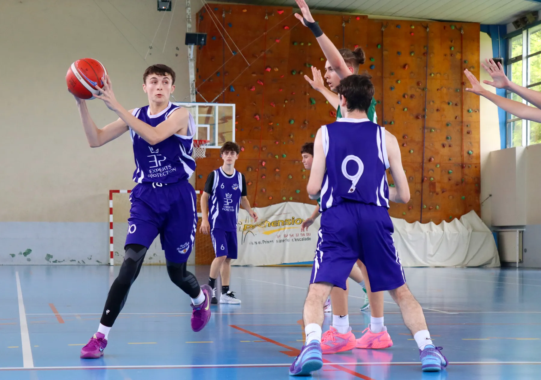 Photo 5 de l'album U18 face à Jarnac