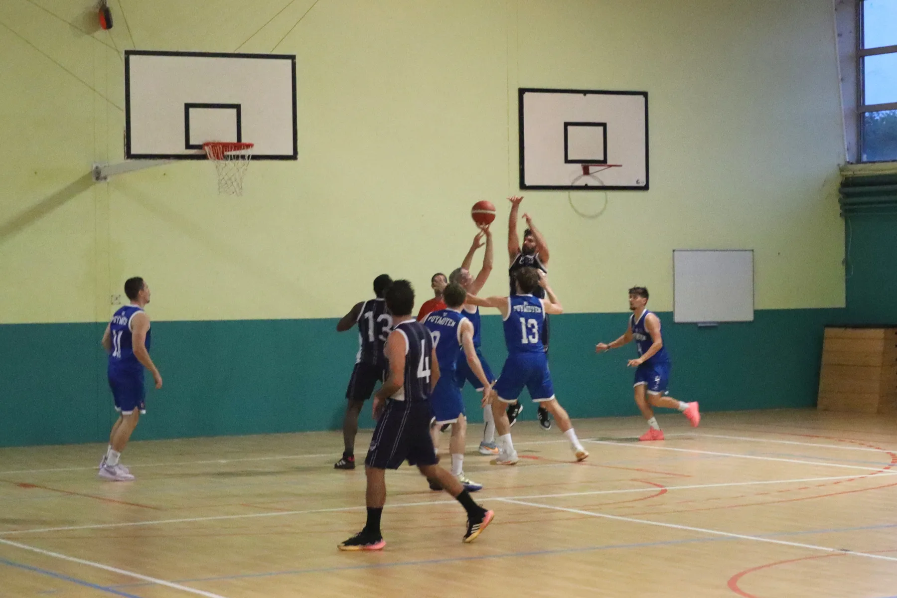 Photo 12 de l'album DM1 et DM2 - Amical contre Puymoyen