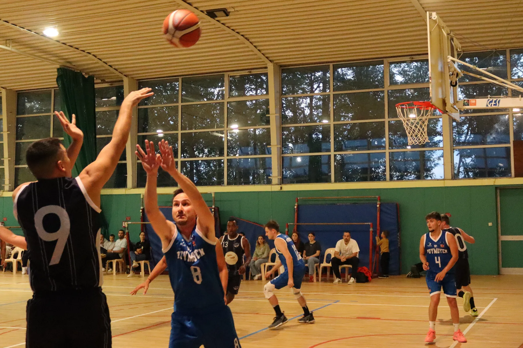 Photo 16 de l'album DM1 et DM2 - Amical contre Puymoyen