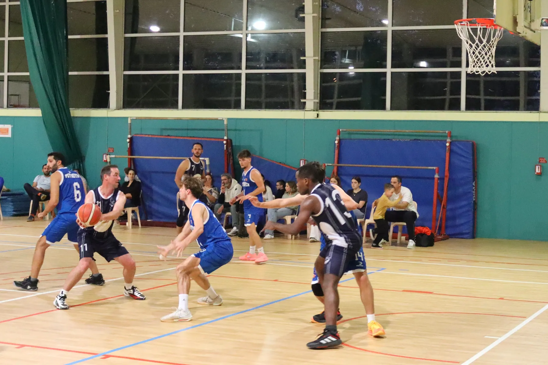 Photo 20 de l'album DM1 et DM2 - Amical contre Puymoyen