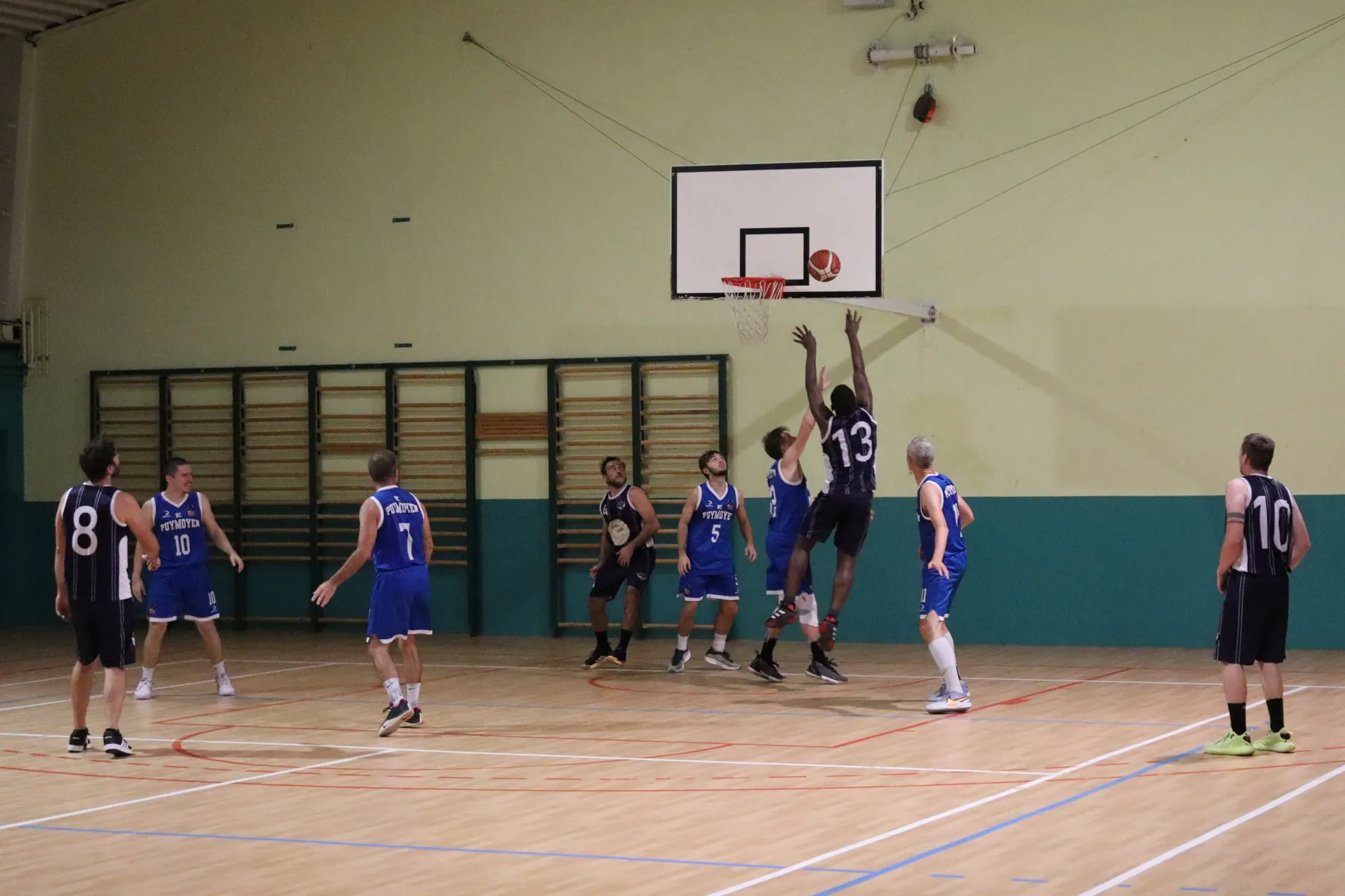 Photo 22 de l'album DM1 et DM2 - Amical contre Puymoyen
