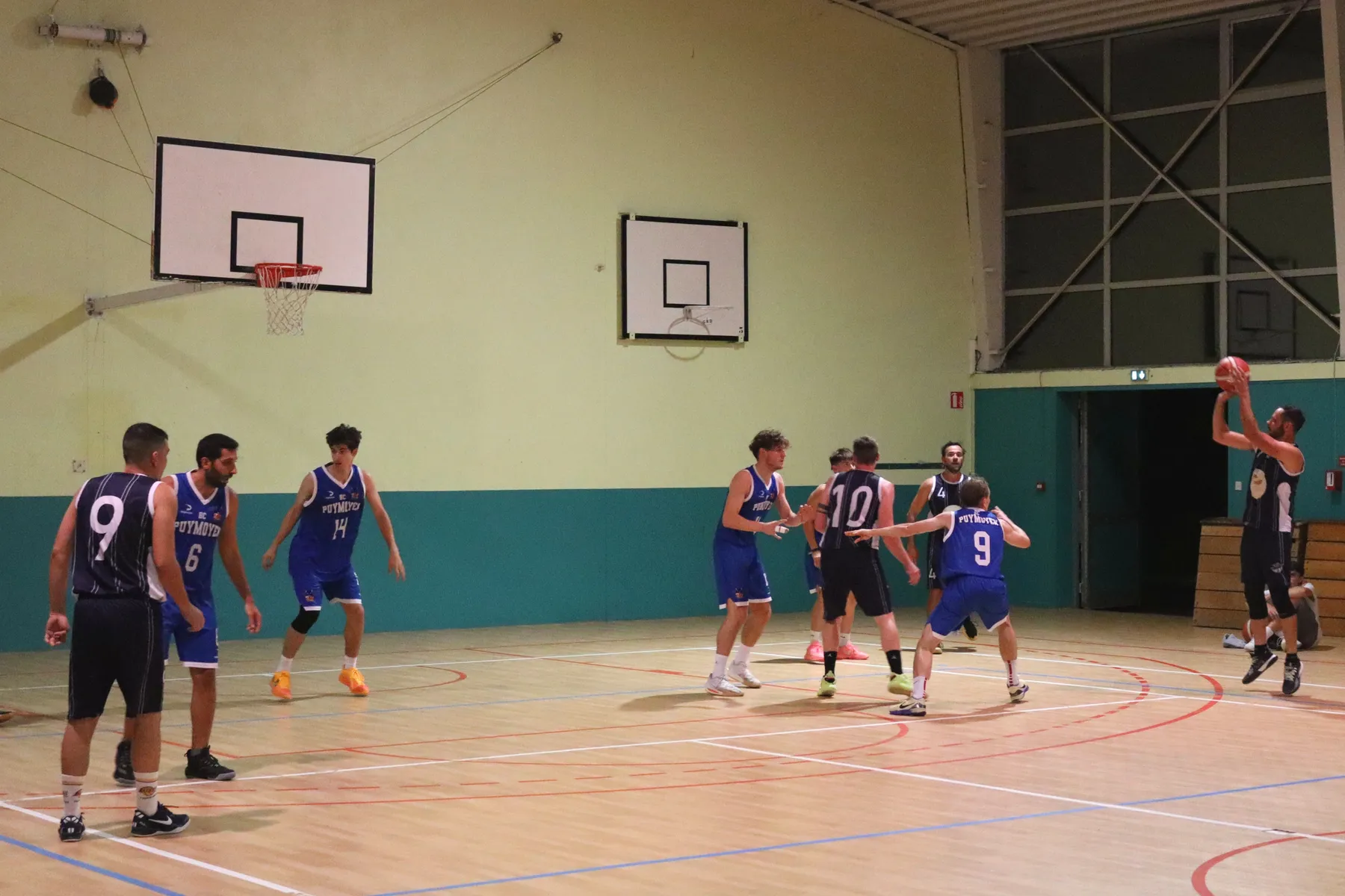 Photo 23 de l'album DM1 et DM2 - Amical contre Puymoyen