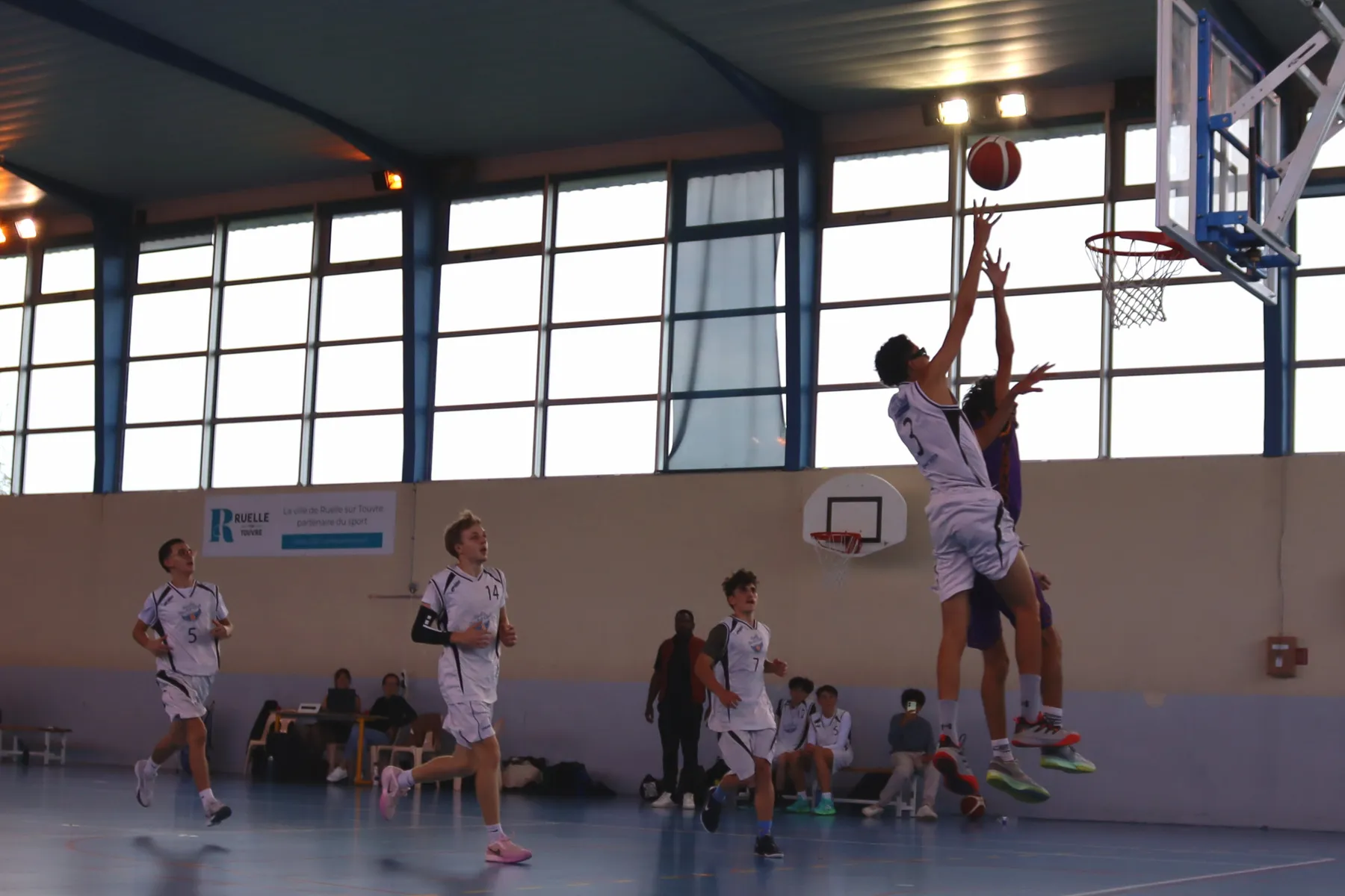 Photo 19 de l'album U18- Journée 1 face à Chateauneuf