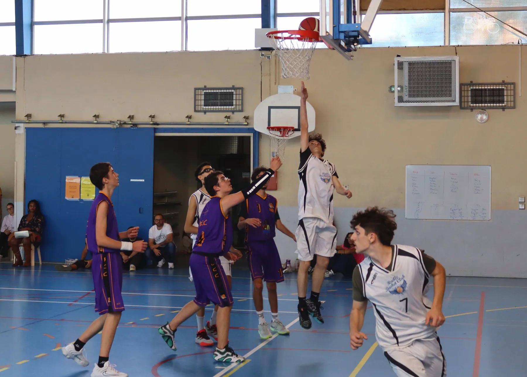 Photo 24 de l'album U18- Journée 1 face à Chateauneuf