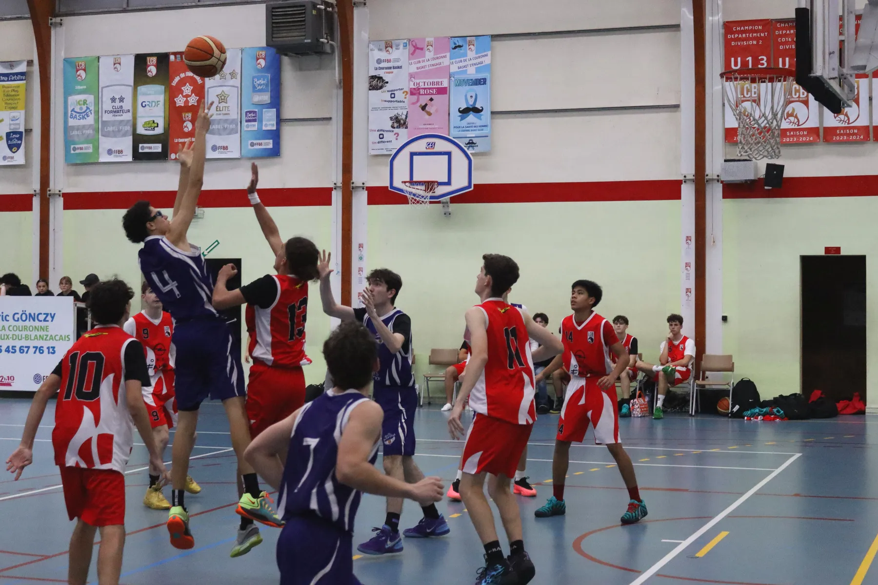 Photo 6 de l'album U18 - face à La Couronne