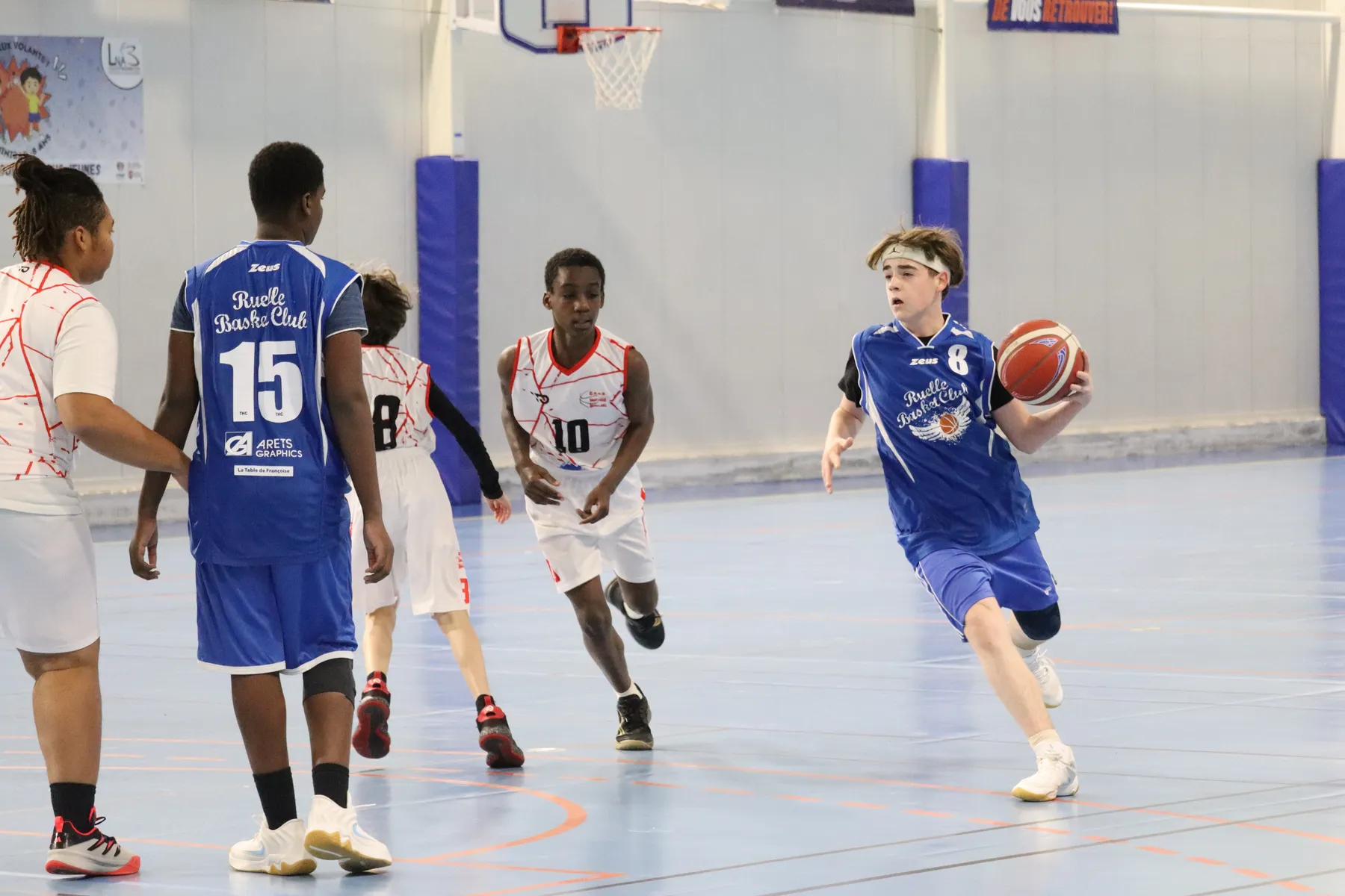 Photo 3 de l'album U15 face à Saint-Yrieix