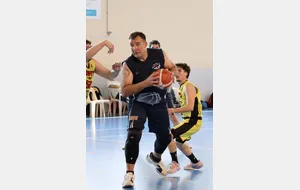 Photo 3 de l'album RM3 - PlayOff contre ASPTT