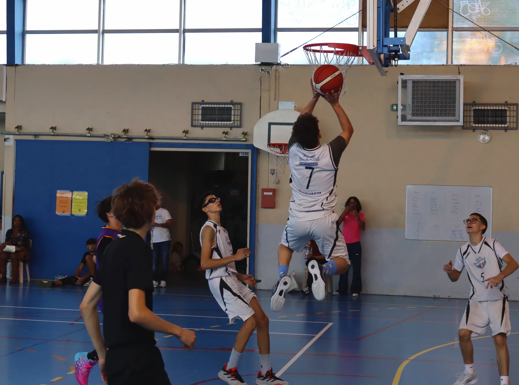 Photo 34 de l'album U18- Journée 1 face à Chateauneuf