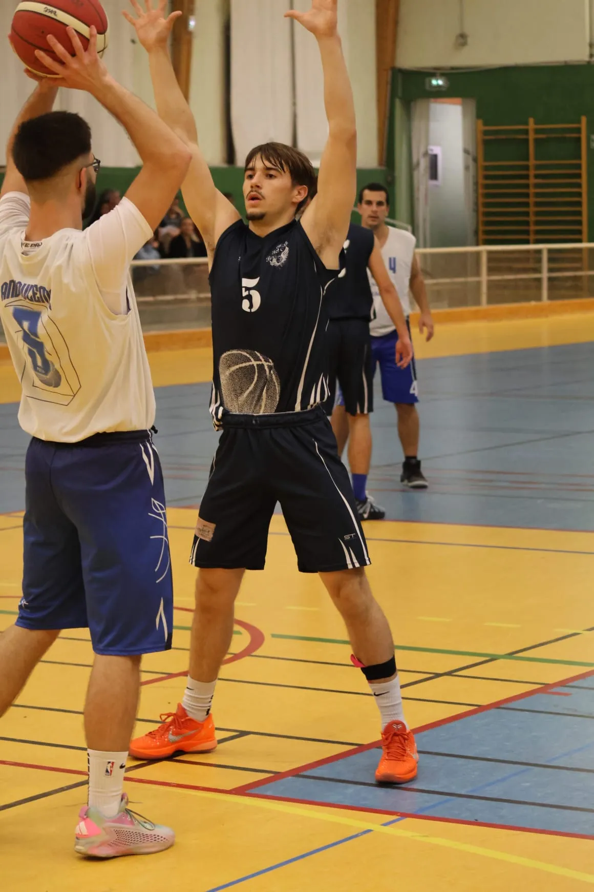 Photo 3 de l'album RM3 - face à Angoulême BC